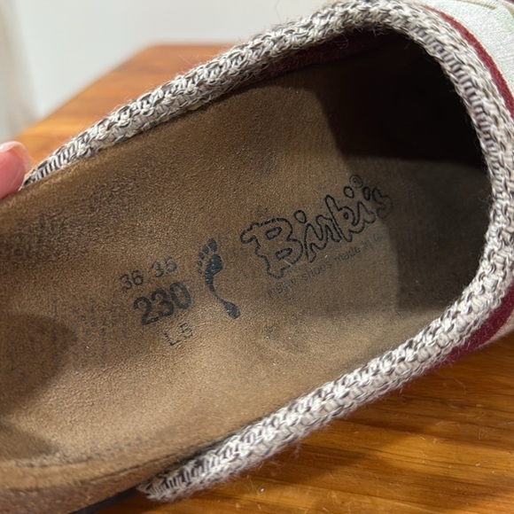 Birki's Birkenstock Storytelling Ribbon Felt Clogs Sheep Windmill Countryside - Picture 8 of 9